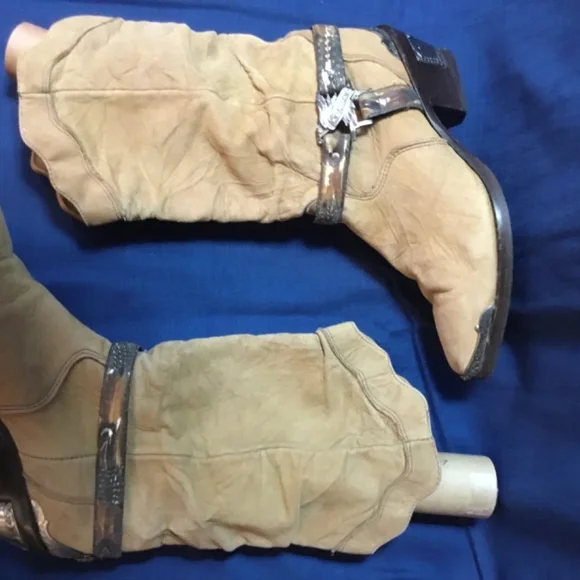 Beautiful Vintage Zodiac Cowboy Boots size 8 - Picture 10 of 11